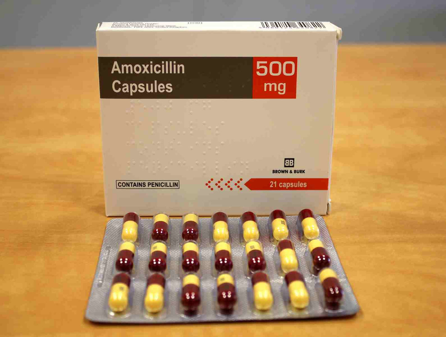 Amoxicillin capsules